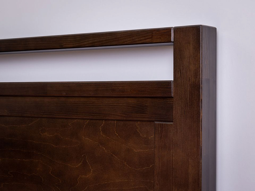 Кровать Fiord 200x200 Массив (сосна) Орех - Кровать из массива с декоративной резкой в изголовье.